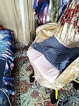 lindaledi2 online show from January 8, 3:42 am