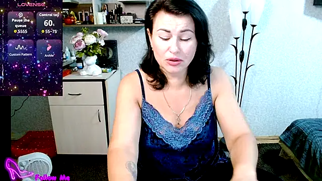 Snapshot of BeatriksS chatting on October 1, 6:03 pm BeatriksS online show from October 1, 6:03 pm