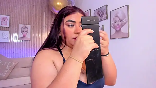 silvia lane online show from April 9, 5:07 am