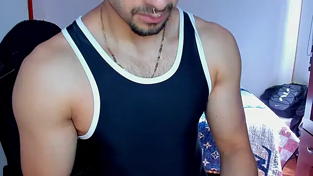 Tommy Bred online show from December 5, 6:37 pm