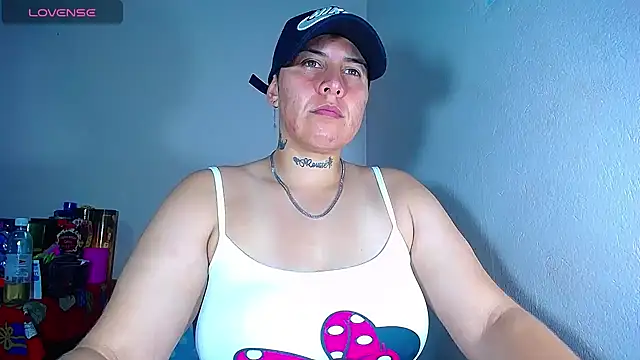 Yessi rousse online show from December 27, 12:50 am