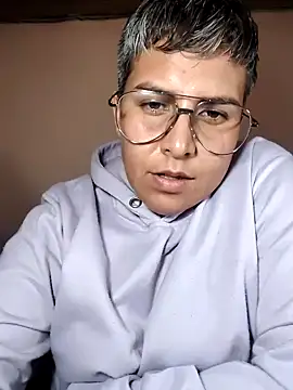 Snapshot of Yessi_rousse chatting on January 13, 5:07 pm Yessi rousse online show from January 13, 5:07 pm