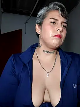 Snapshot of Yessi_rousse chatting on June 13, 1:58 am Yessi rousse online show from June 13, 1:58 am