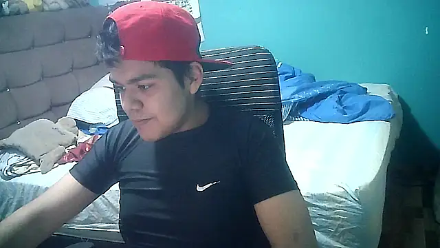 Snapshot of Valesh20 chatting on September 18, 1:51 am Valesh20 online show from September 18, 1:51 am