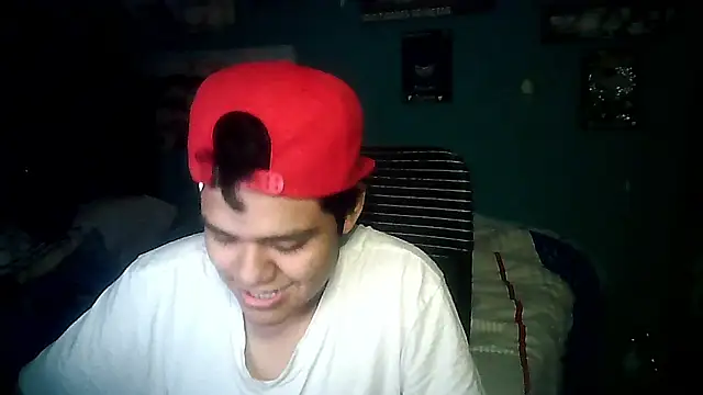 Snapshot of Valesh20 chatting on September 24, 11:52 pm Valesh20 online show from September 24, 11:52 pm