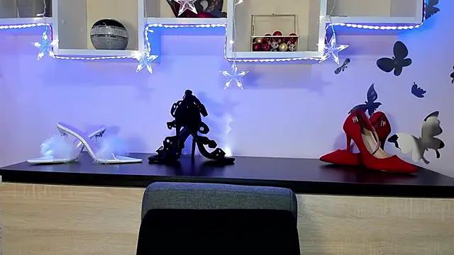 feliziaDesire online show from January 18, 10:06 am