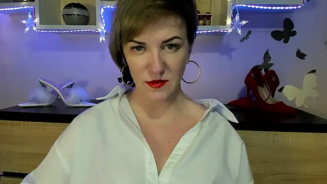 feliziaDesire online show from January 19, 1:22 pm