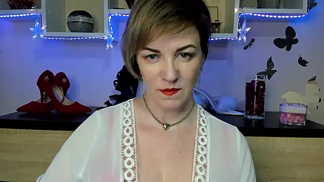 feliziaDesire online show from February 14, 10:28 am