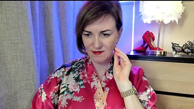 feliziaDesire online show from September 27, 4:23 pm