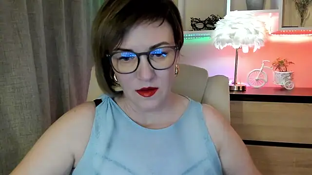 feliziaDesire online show from November 11, 2:06 pm