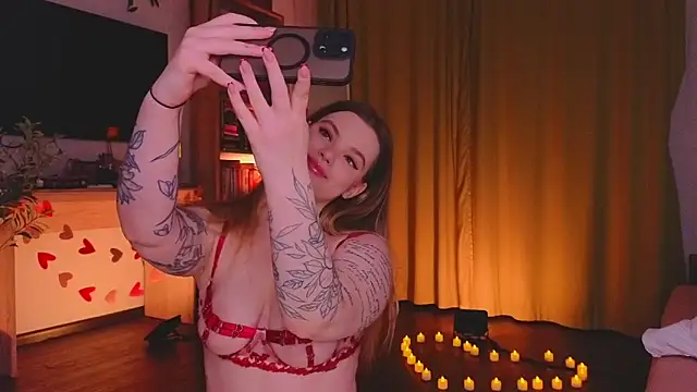 Hottie Jane online show from February 14, 6:15 pm