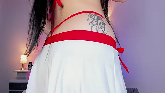 ice grace online show from October 31, 8:48 am