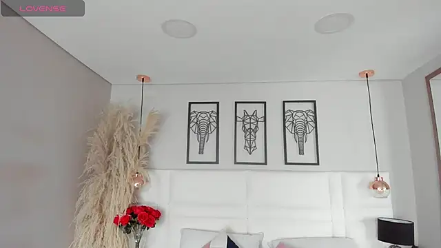 Rebeca jones online show from October 27, 12:20 pm