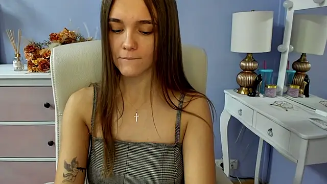 dirtyxEmily online show from March 23, 7:34 am