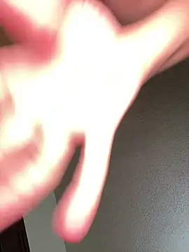 BustiBunny69 online show from April 15, 1:12 am