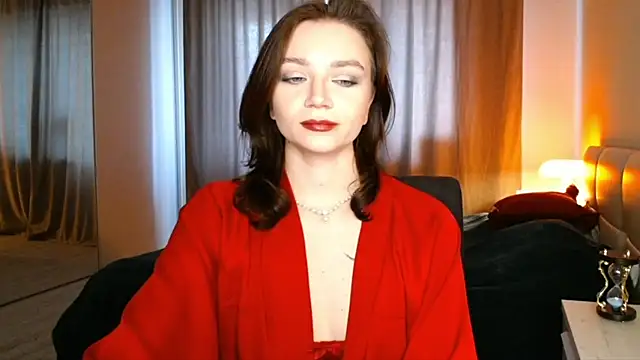 Snapshot of Shadow_Passion chatting on February 24, 7:33 am Shadow Passion online show from February 24, 7:33 am