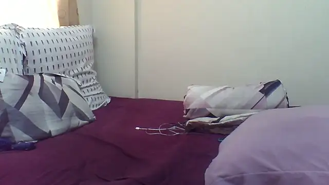 Snapshot of AddictiveAssCurves chatting on September 10, 6:57 am AddictiveAssCurves online show from September 10, 6:57 am