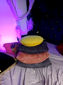 Snapshot of Piafisher1 chatting on March 11, 1:45 pm Piafisher1 online show from March 11, 1:45 pm