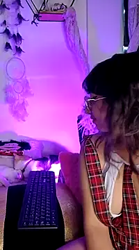 Snapshot of Piafisher1 chatting on March 15, 4:10 pm Piafisher1 online show from March 15, 4:10 pm