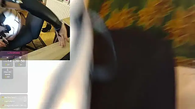 SissyLunaCD online show from December 13, 11:17 pm