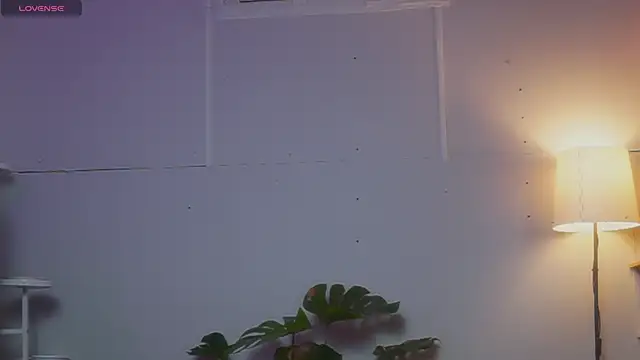 laybunny1 online show from May 24, 11:10 pm