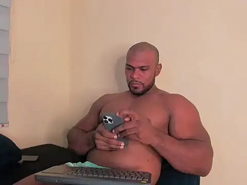 Tyler Waka01 online show from April 13, 9:20 pm