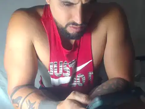 Snapshot of sebasx412 chatting on February 3, 2:53 am sebasx412 online show from February 3, 2:53 am