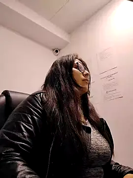 Snapshot of _lilith_heavy chatting on September 21, 9:11 am lilith heavy online show from September 21, 9:11 am