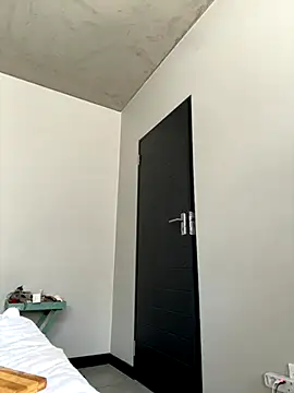 BedroomBullyX5 online show from October 27, 8:29 am