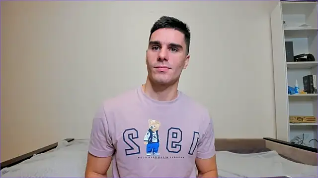 Snapshot of sam_huston chatting on December 18, 5:52 pm sam huston online show from December 18, 5:52 pm