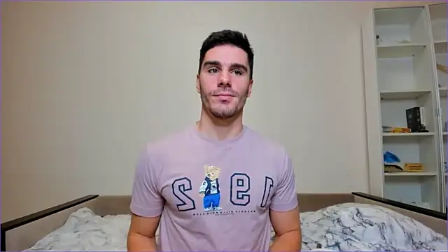 Snapshot of sam_huston chatting on December 30, 6:38 pm sam huston online show from December 30, 6:38 pm