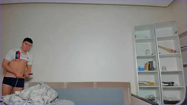 Snapshot of sam_huston chatting on February 1, 10:02 pm sam huston online show from February 1, 10:02 pm