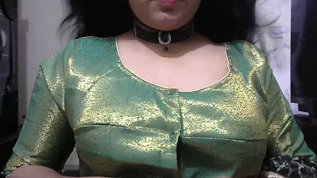 Snapshot of Bengalisexygirl chatting on June 20, 1:41 am Bengalisexygirl online show from June 20, 1:41 am