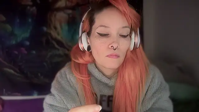 Snapshot of FRRANNKIE chatting on January 6, 10:19 am FRRANNKIE online show from January 6, 10:19 am