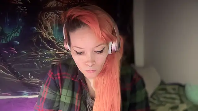 Snapshot of FRRANNKIE chatting on January 7, 11:01 am FRRANNKIE online show from January 7, 11:01 am