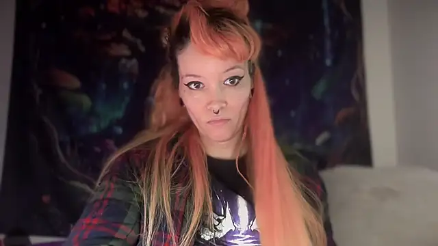 Snapshot of FRRANNKIE chatting on January 12, 12:54 pm FRRANNKIE online show from January 12, 12:54 pm