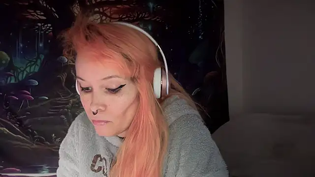 Snapshot of FRRANNKIE chatting on January 14, 4:23 pm FRRANNKIE online show from January 14, 4:23 pm