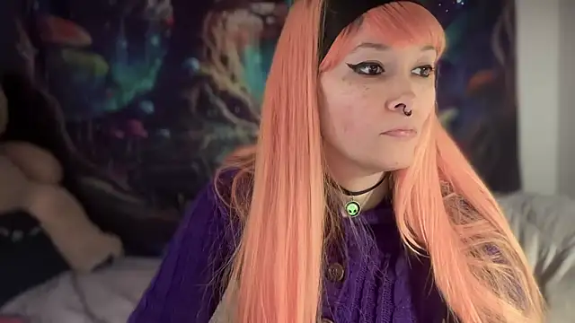 Snapshot of FRRANNKIE chatting on February 3, 1:49 pm FRRANNKIE online show from February 3, 1:49 pm