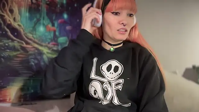 Snapshot of FRRANNKIE chatting on February 5, 3:27 pm FRRANNKIE online show from February 5, 3:27 pm