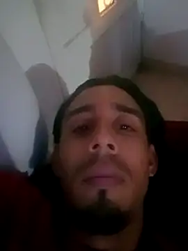 Williamjamess95 online show from December 26, 2:55 am