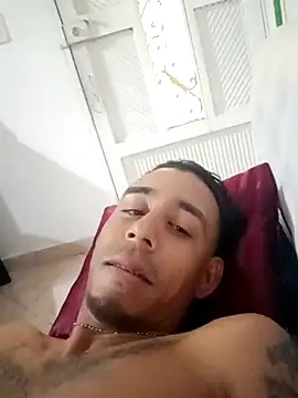 Williamjamess95 online show from January 3, 2:10 am