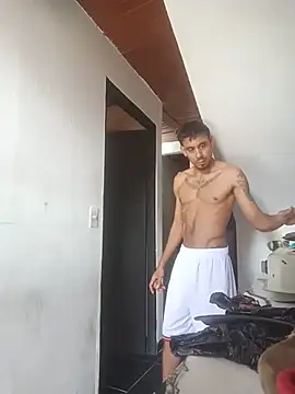 Williamjamess95 online show from May 21, 5:09 pm
