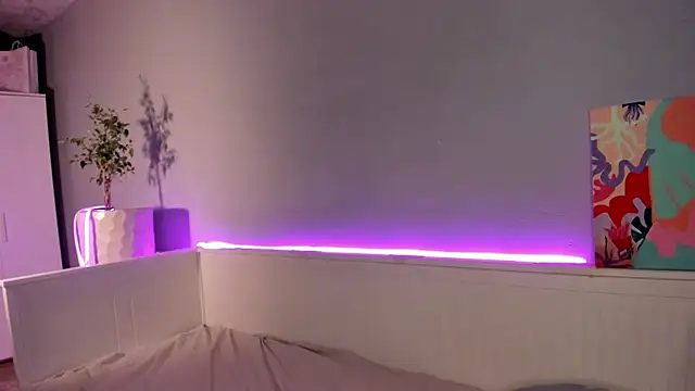 lina stones online show from January 9, 8:24 am