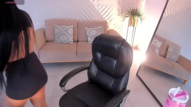 MileyCruz  online show from March 15, 7:27 pm