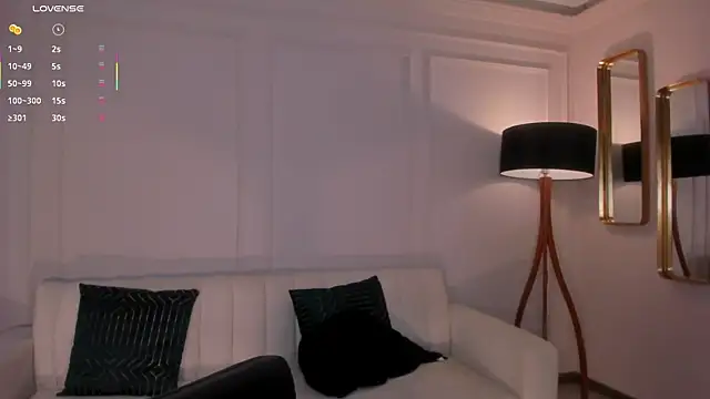 Snapshot of DannaCruz chatting on March 1, 12:39 am DannaCruz online show from March 1, 12:39 am