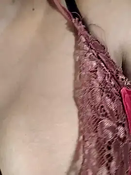 Snapshot of Hurrem_02 chatting on March 21, 12:06 pm Hurrem 02 online show from March 21, 12:06 pm