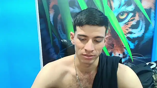 Snapshot of DEIBY_BABY chatting on April 28, 2:27 am DEIBY BABY online show from April 28, 2:27 am