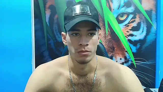 Snapshot of DEIBY_BABY chatting on May 8, 8:36 pm DEIBY BABY online show from May 8, 8:36 pm