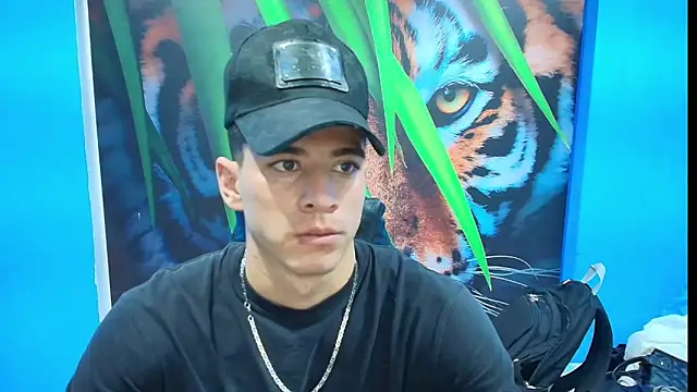 Snapshot of DEIBY_BABY chatting on May 20, 11:44 pm DEIBY BABY online show from May 20, 11:44 pm