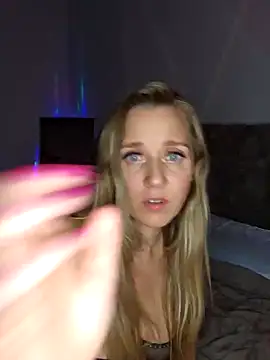 SkyelarSommer online show from January 28, 7:10 pm